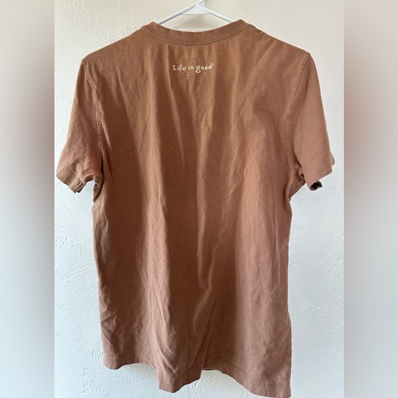 Life Is Good men’s V neck tshirt size S semi-fitted GUC - burnt orange summer - Picture 2 of 4